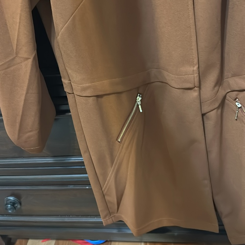 SOHO Women's Tan Jacket - Picture 3 of 5